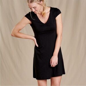 Toad & Co (Horny Toad)  - Rosemarie A-Line Dress in Black, size Extra Small